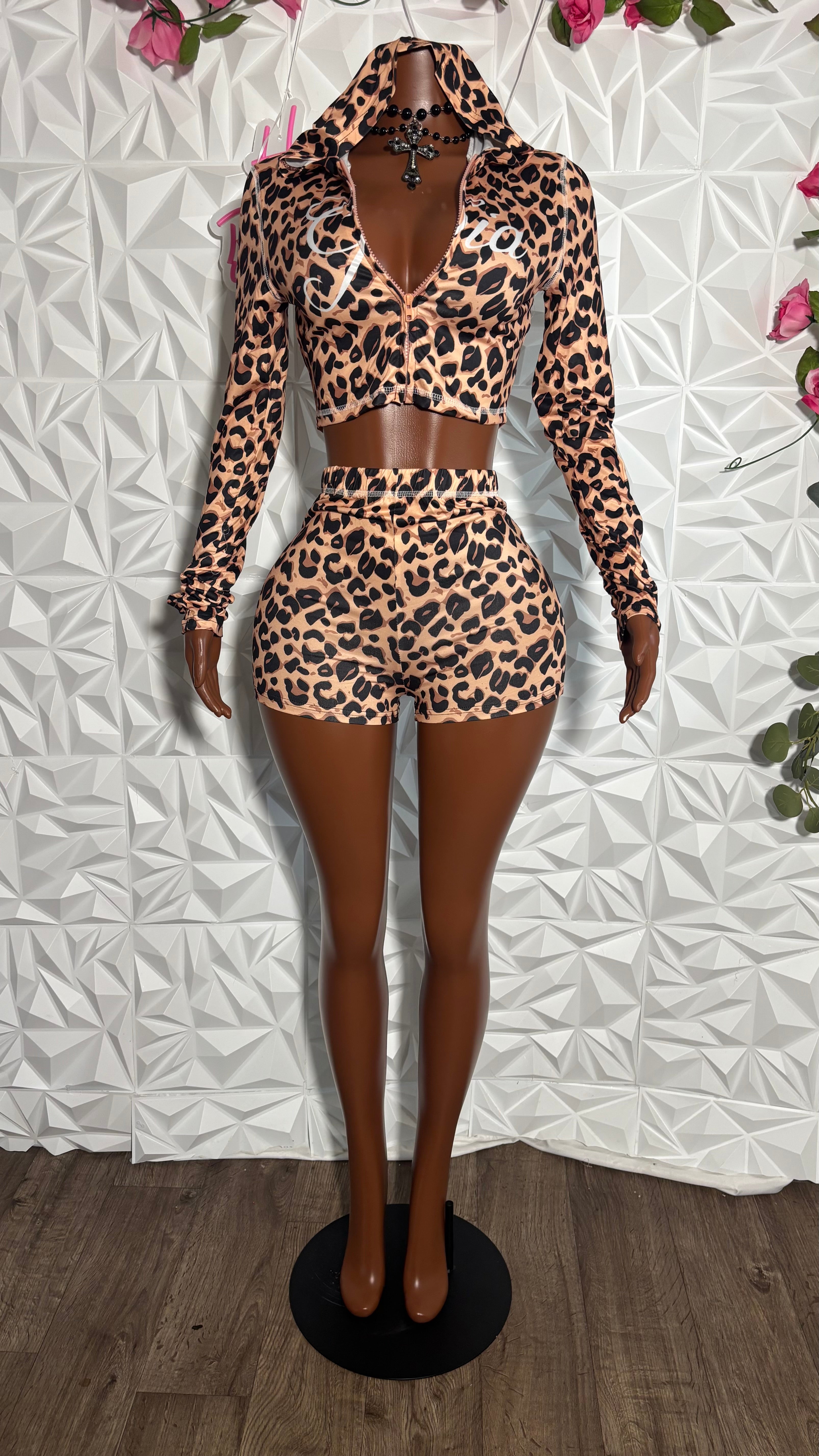 Gigi shorts set (Leopard)