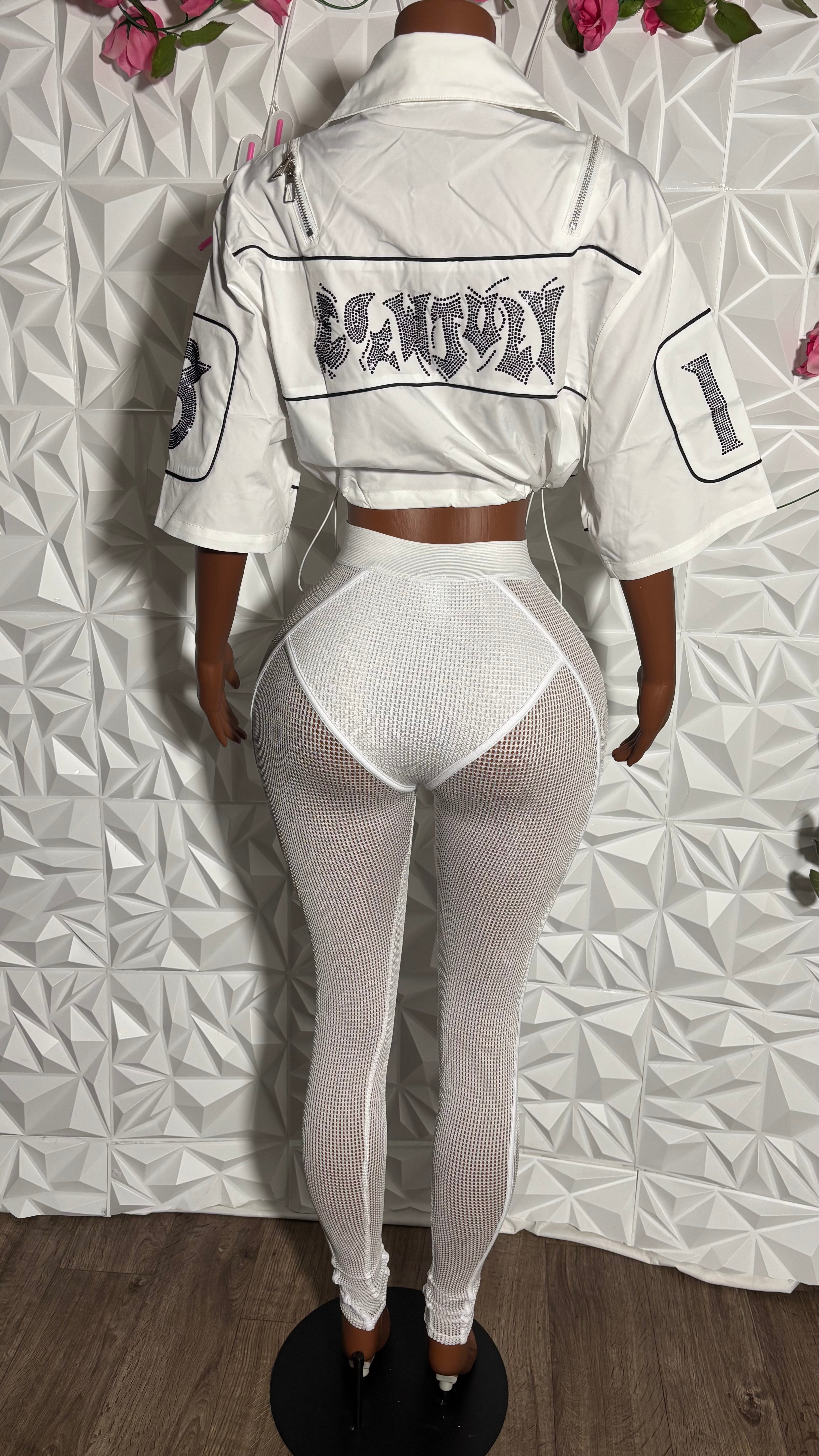 Off Duty Baddie Top (White)