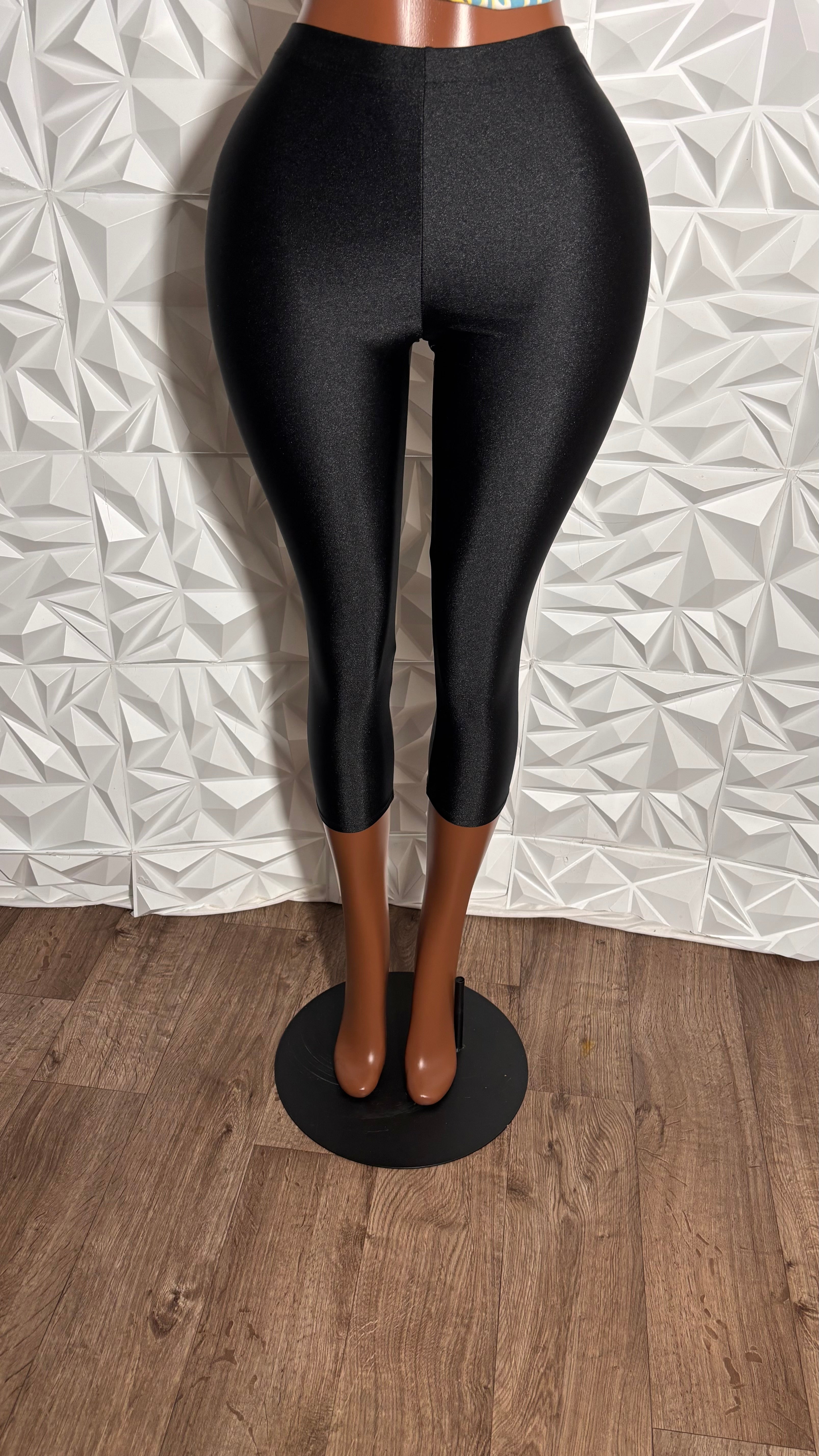 Shiny capris (Black)
